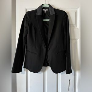 DKNY jacket size 0, NWT